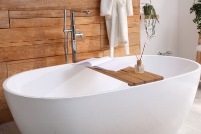 Vintage-style Bathtub